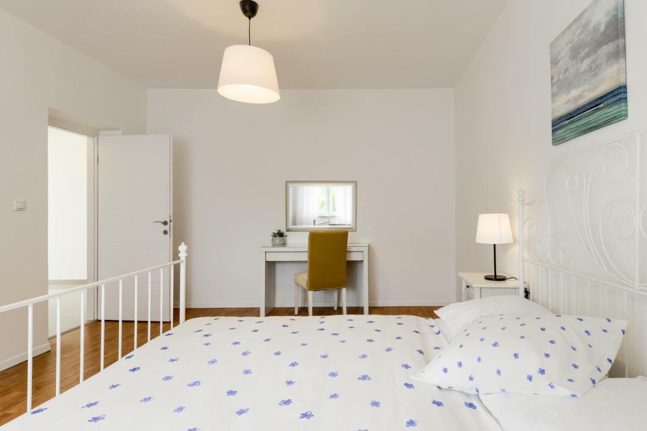Lrs Apartment In The Center Of 자다르 외부 사진